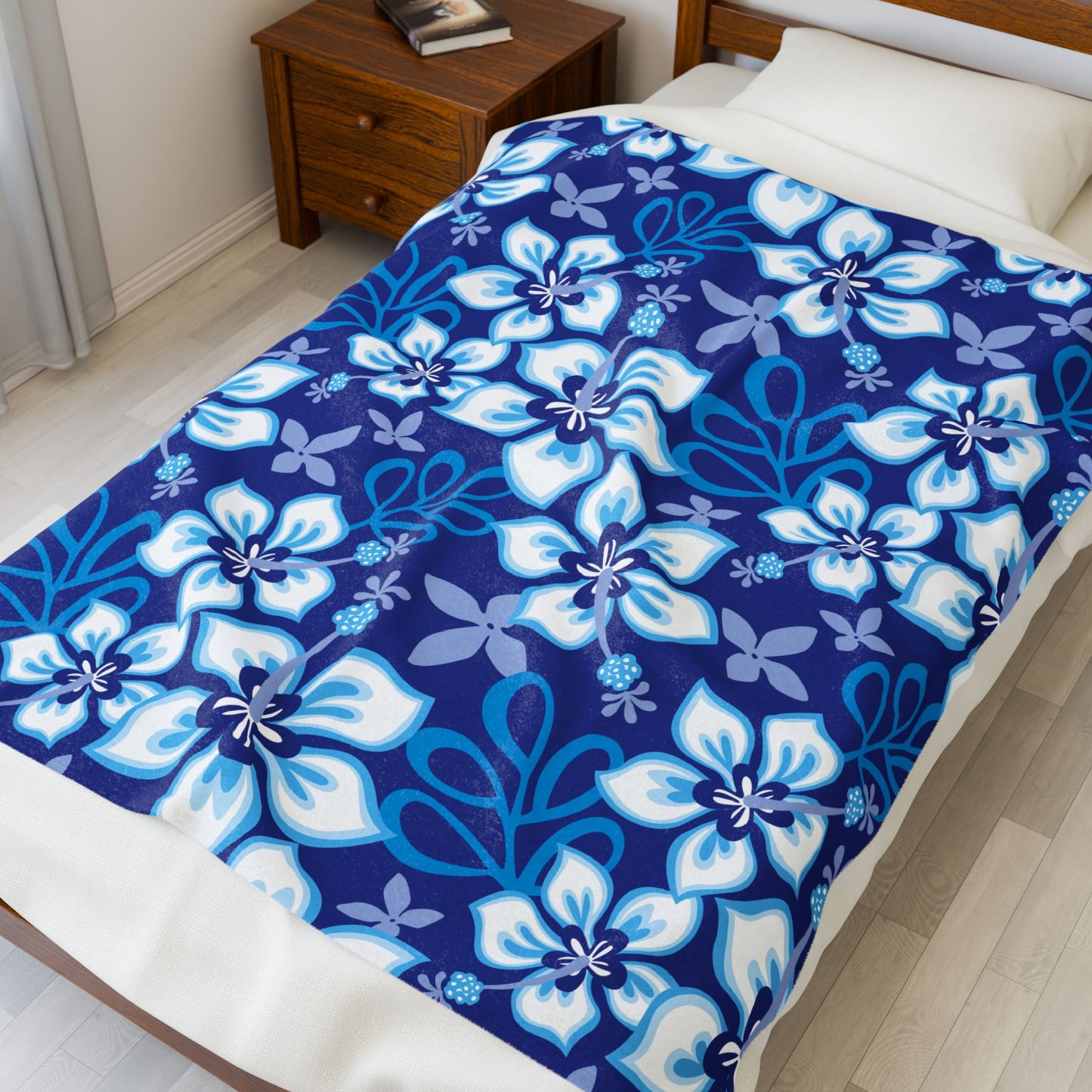 Floral Velveteen Plush Blanket - Cozy Home Decor