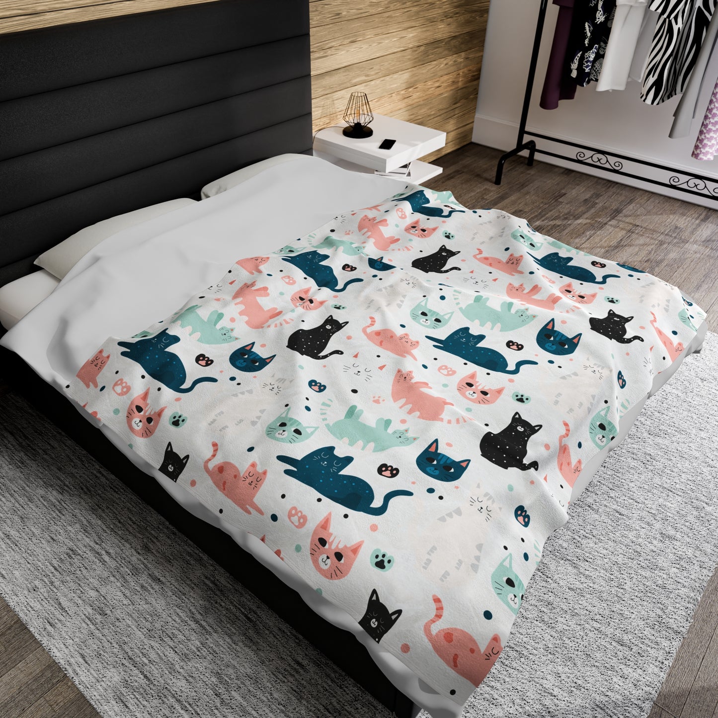 Beautiful Cat Velveteen Plush Blanket