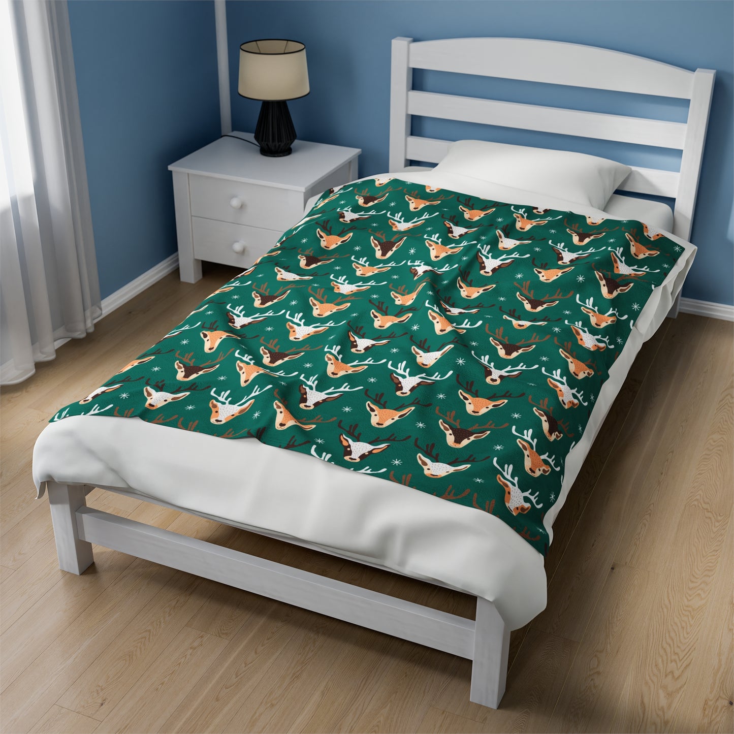 Christmas Reindeer Plush Blanket - Green