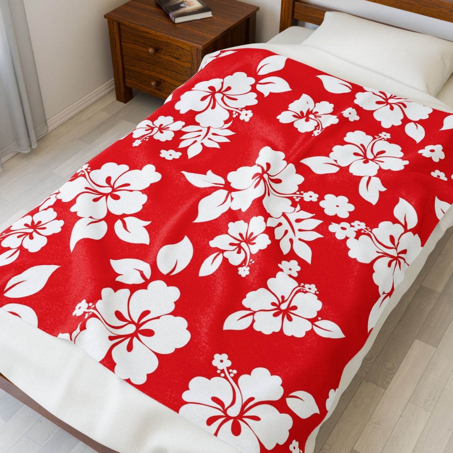 Tropical Floral Velveteen Plush Blanket - Cozy Red Hibiscus Design