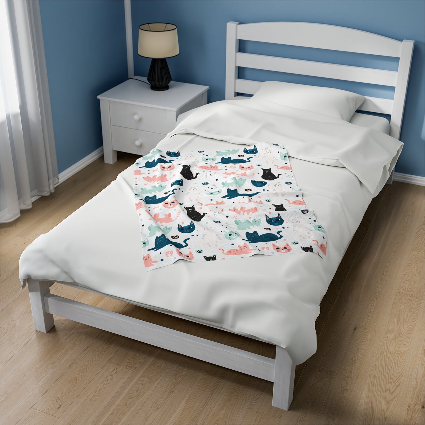Beautiful Cat Velveteen Plush Blanket
